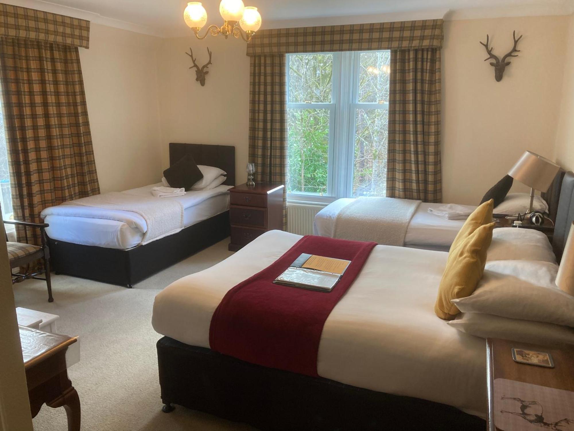 Glenorchy Lodge - ROOMS ONLY Dalmally Exterior foto